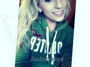 Audrey_skye