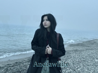 Anorawhite