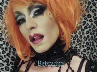 Betsy_duz