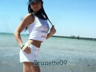 Brunette09