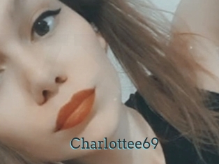 Charlottee69