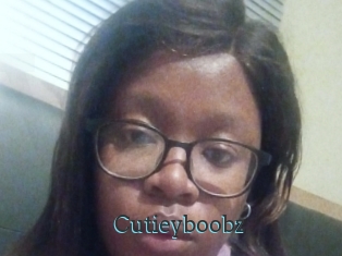 Cutieyboobz