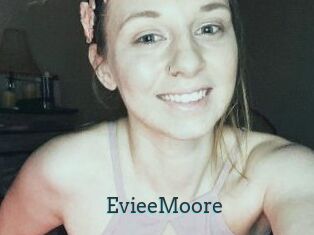 EvieeMoore