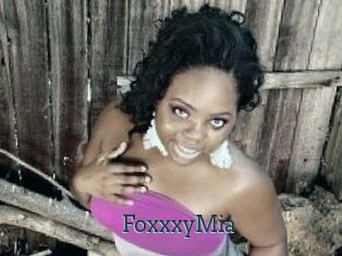 FoxxxyMia