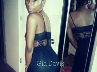 Gia_Davis