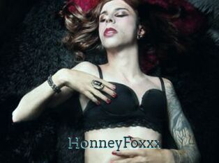 HonneyFoxxx