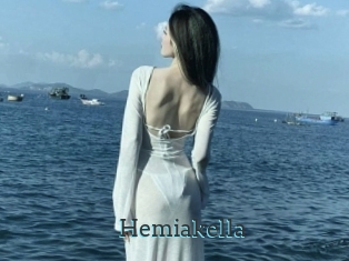 Hemiakella