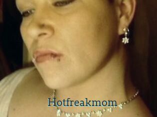 Hotfreakmom