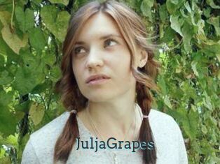 JuljaGrapes
