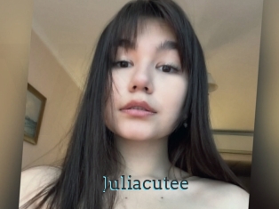 Juliacutee