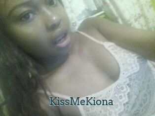 KissMeKiona