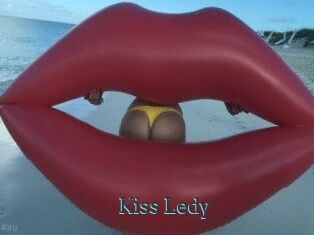 Kiss_Ledy