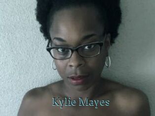 Kylie_Mayes