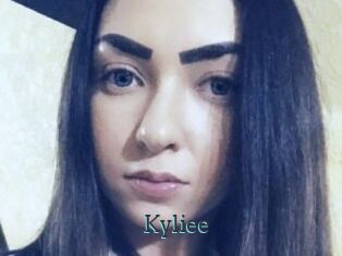 Kyliee_