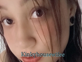 Kinkyhousewifee