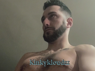 Kinkykloudzz