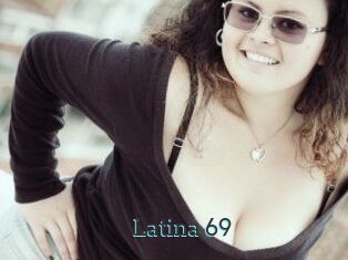 Latina_69