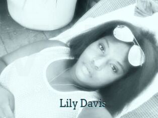 Lily_Davis