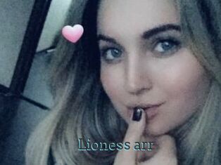 Lioness_arr