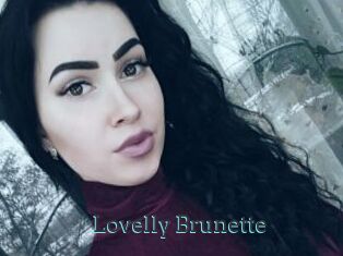 Lovelly_Brunette