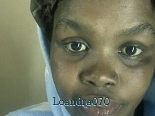Leandra070