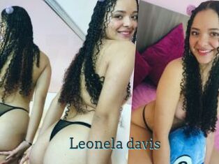 Leonela_davis