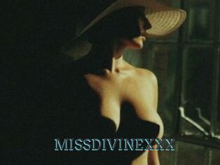 MISSDIVINEXXX