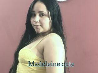Madeleine_cute