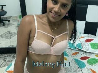 Melany_Hott