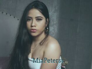 MiaPeterss