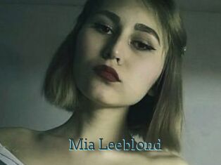 Mia_Leeblond