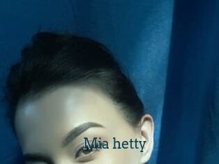Mia_hetty