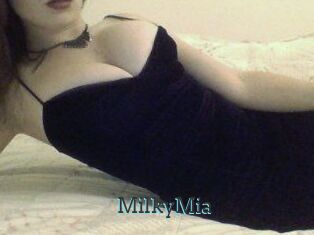 MilkyMia