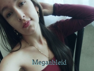Meganbleid