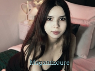 Meganmoure