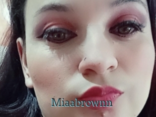 Miaabrownn