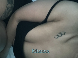 Miaxxx
