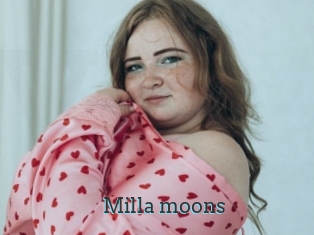 Milla_moons