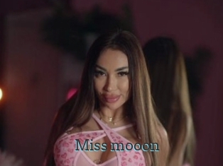 Miss_mooon