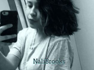 Nali_Brooks