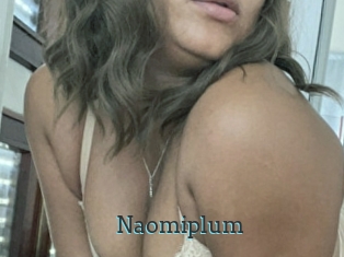Naomiplum