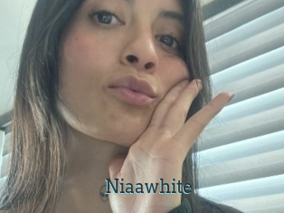 Niaawhite