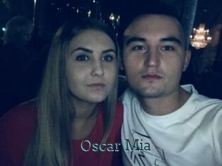 Oscar_Mia