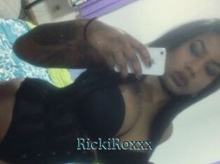 RickiRoxxx