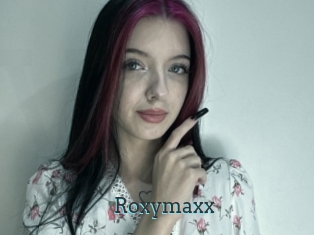 Roxymaxx