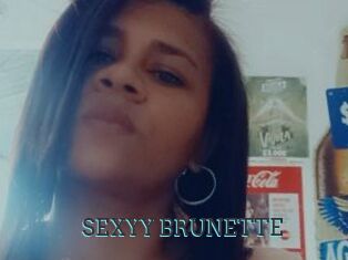 SEXYY_BRUNETTE
