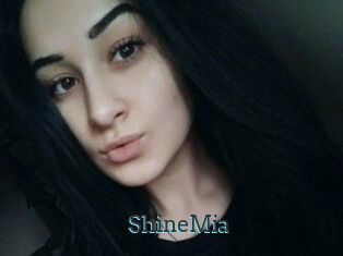 ShineMia