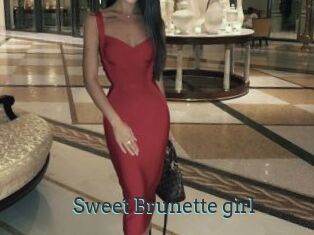 Sweet_Brunette_girl