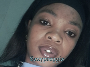 Sexypreggie