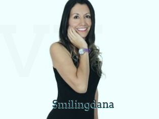 Smilingdana
